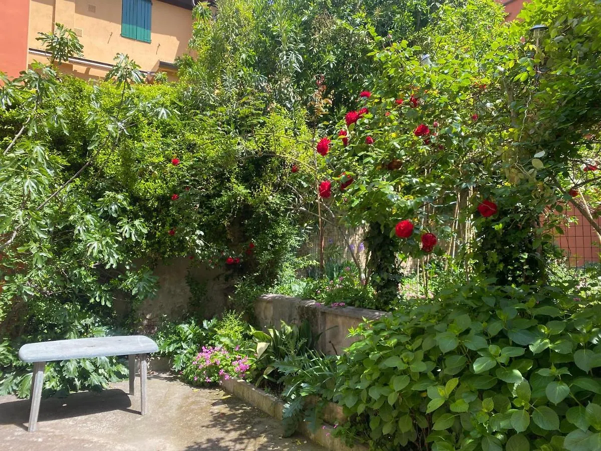 Apartment Studio Sant'Orsola Broccaindosso Bologna
